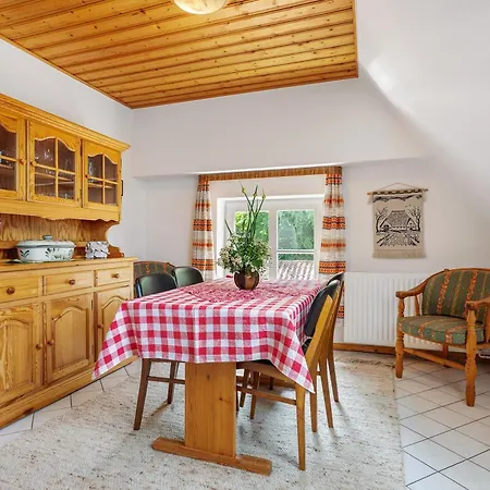 Bi-anne-to-huus Apartment